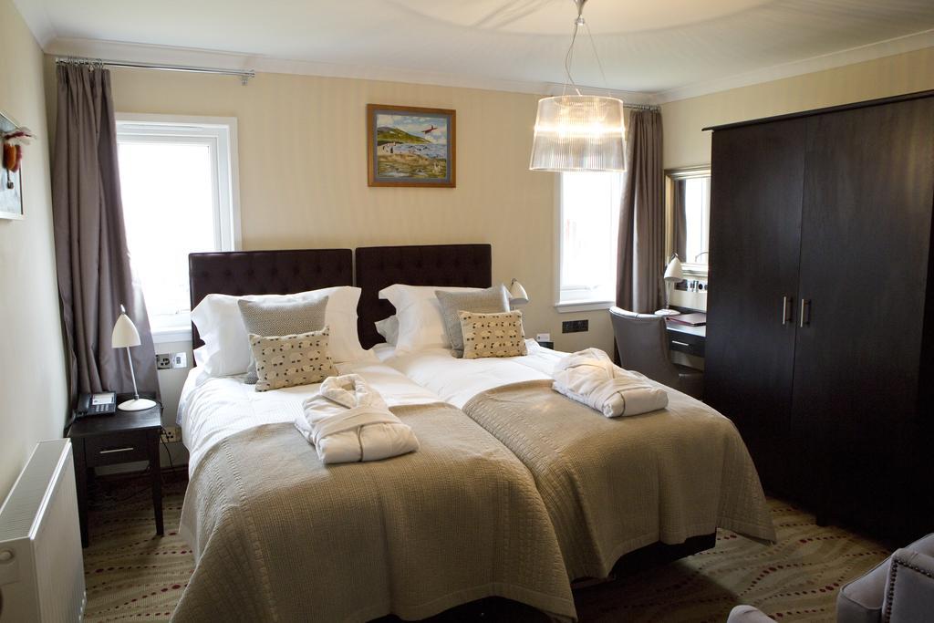 The Waterfront Boutique Hotel Stanley Esterno foto