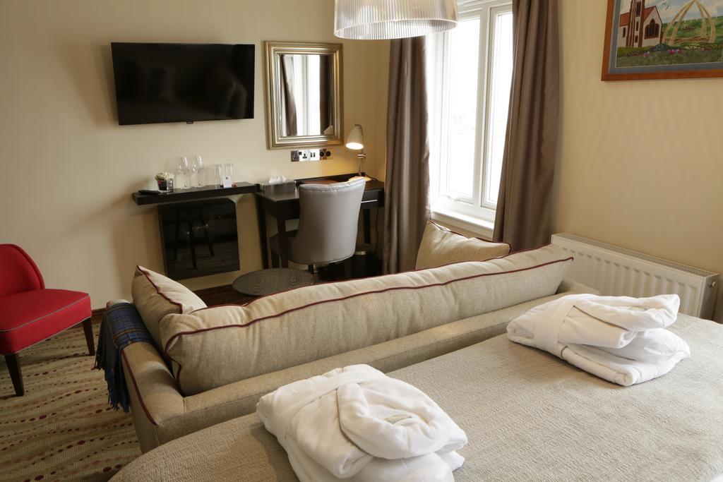 The Waterfront Boutique Hotel Stanley Esterno foto